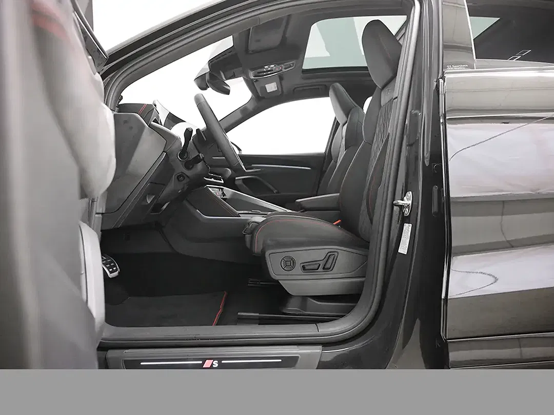 Audi Q5 - Thumbnail 11