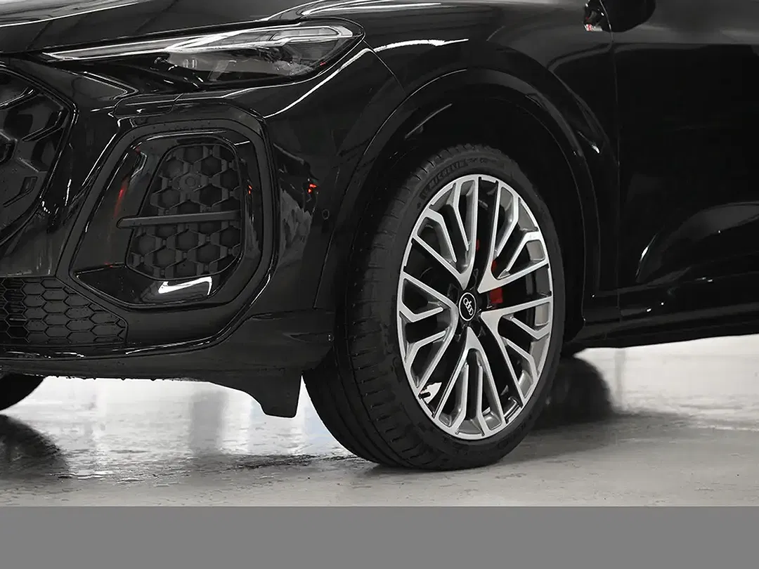 Audi Q5 - Thumbnail 5