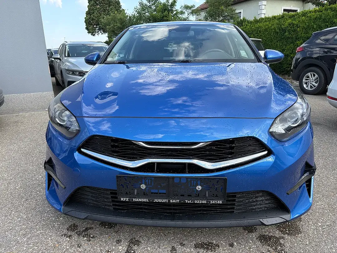 Kia Ceed / cee'd - Thumbnail 2