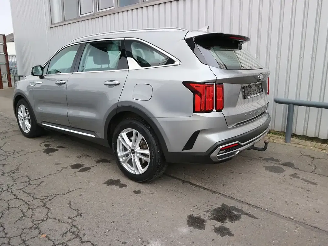 Kia Sorento - Thumbnail 5