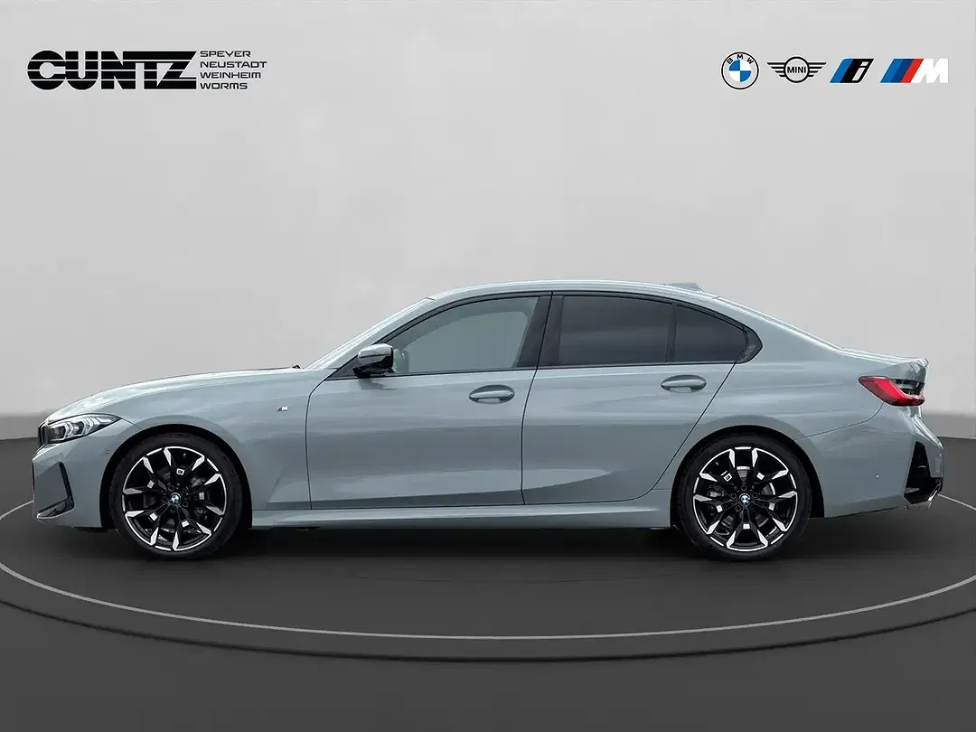 BMW 320 - Thumbnail 8