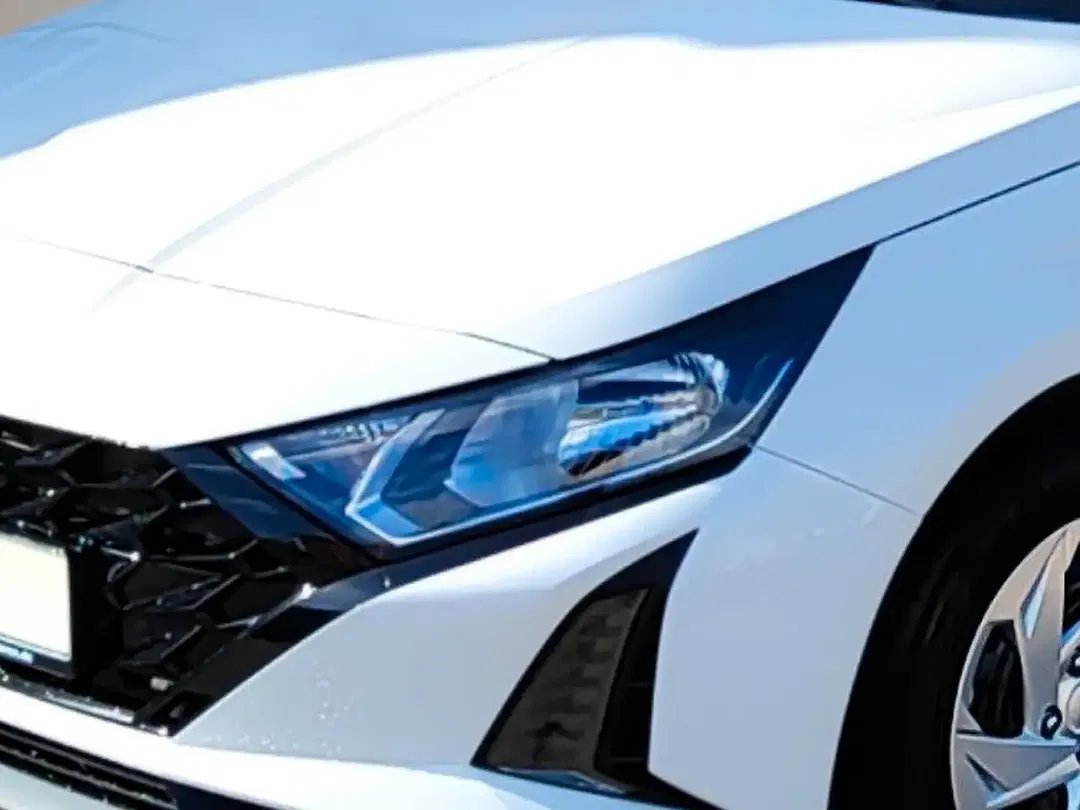 Hyundai i20 - Thumbnail 5
