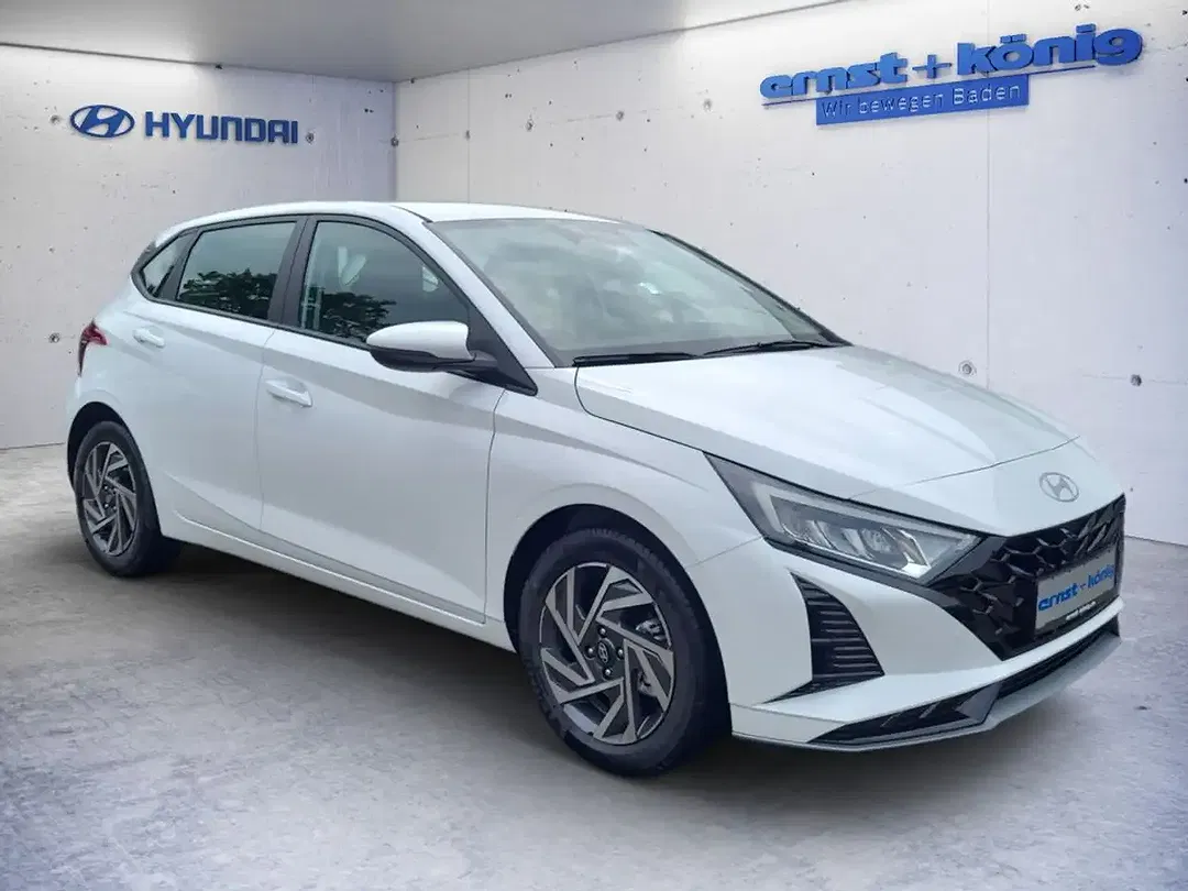 Hyundai i20 - Thumbnail 2