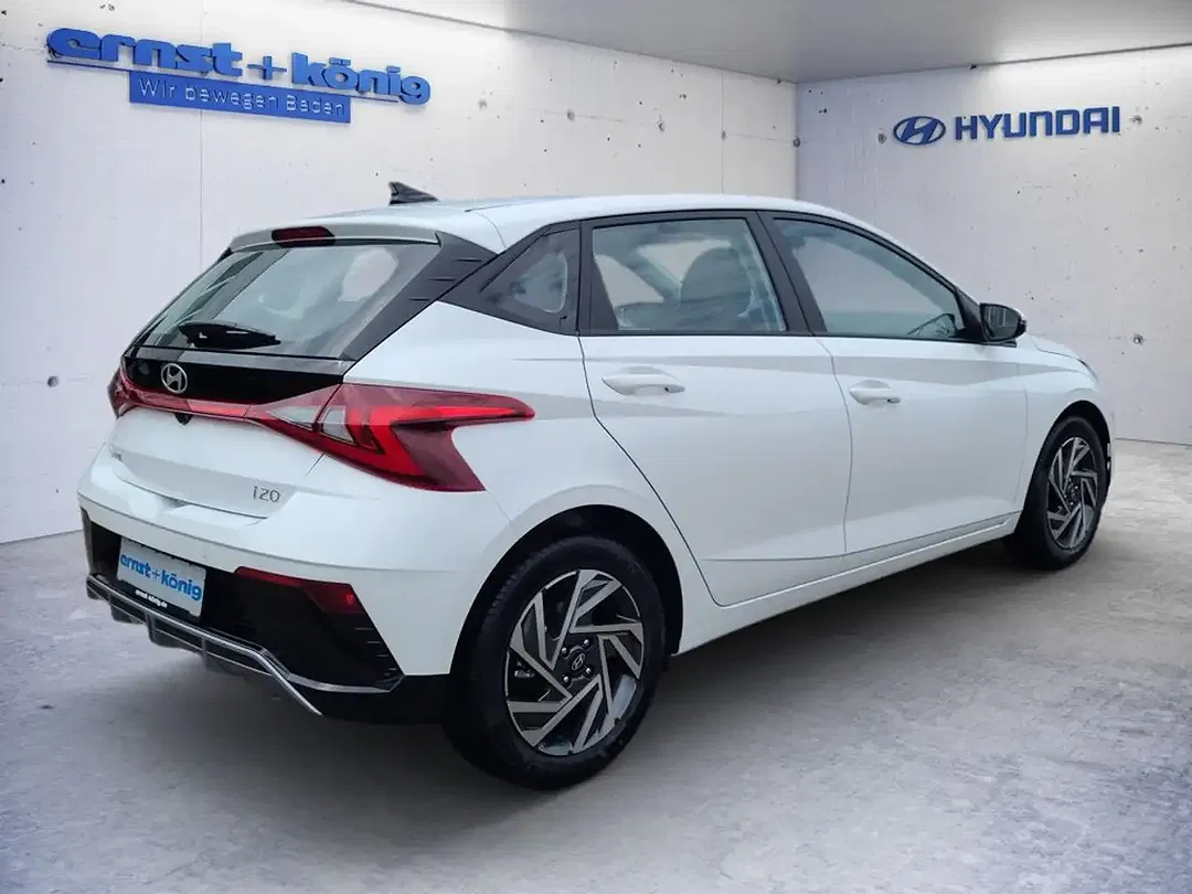 Hyundai i20 - Thumbnail 3