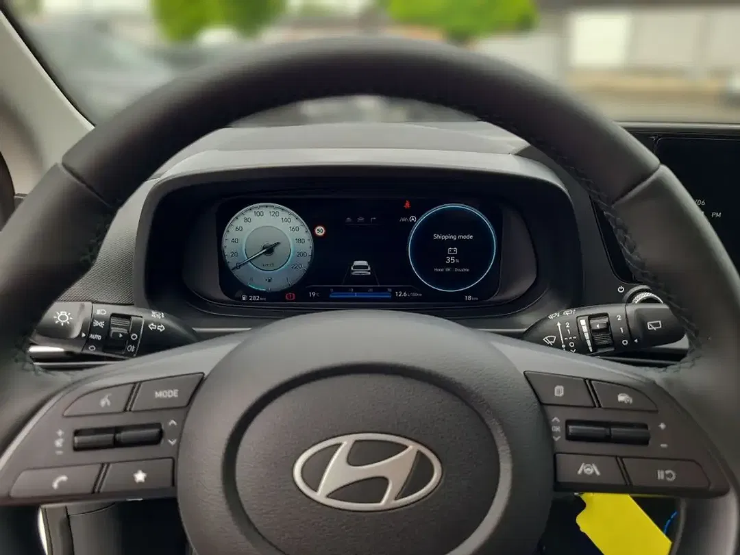Hyundai i20 - Thumbnail 9