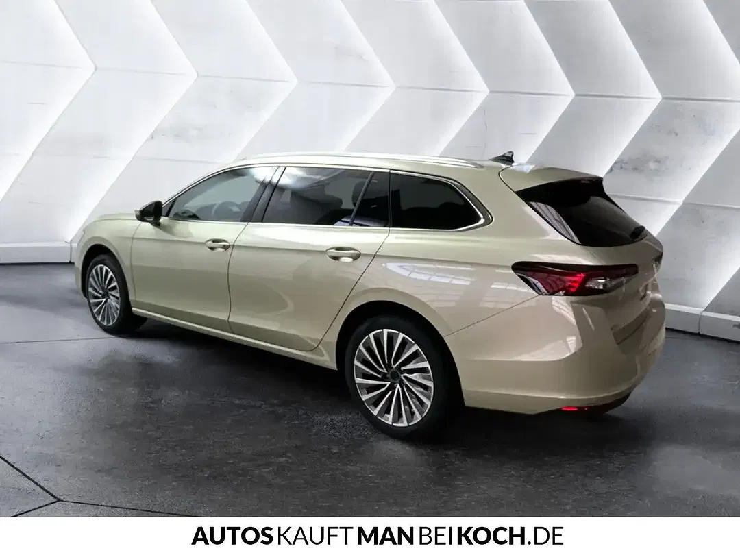Skoda Superb - Thumbnail 2