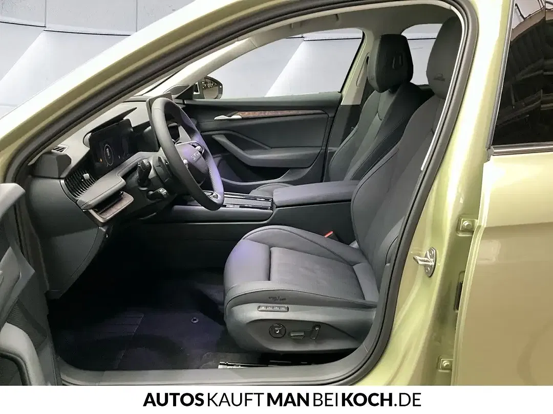 Skoda Superb - Thumbnail 5