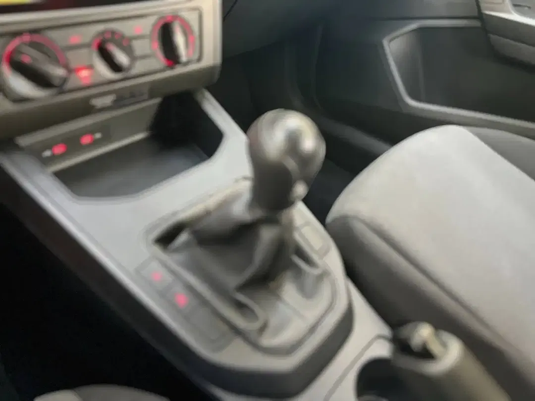 SEAT Ibiza - Thumbnail 32
