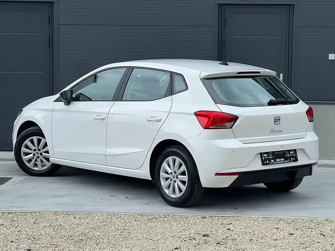 SEAT Ibiza - Thumbnail 5