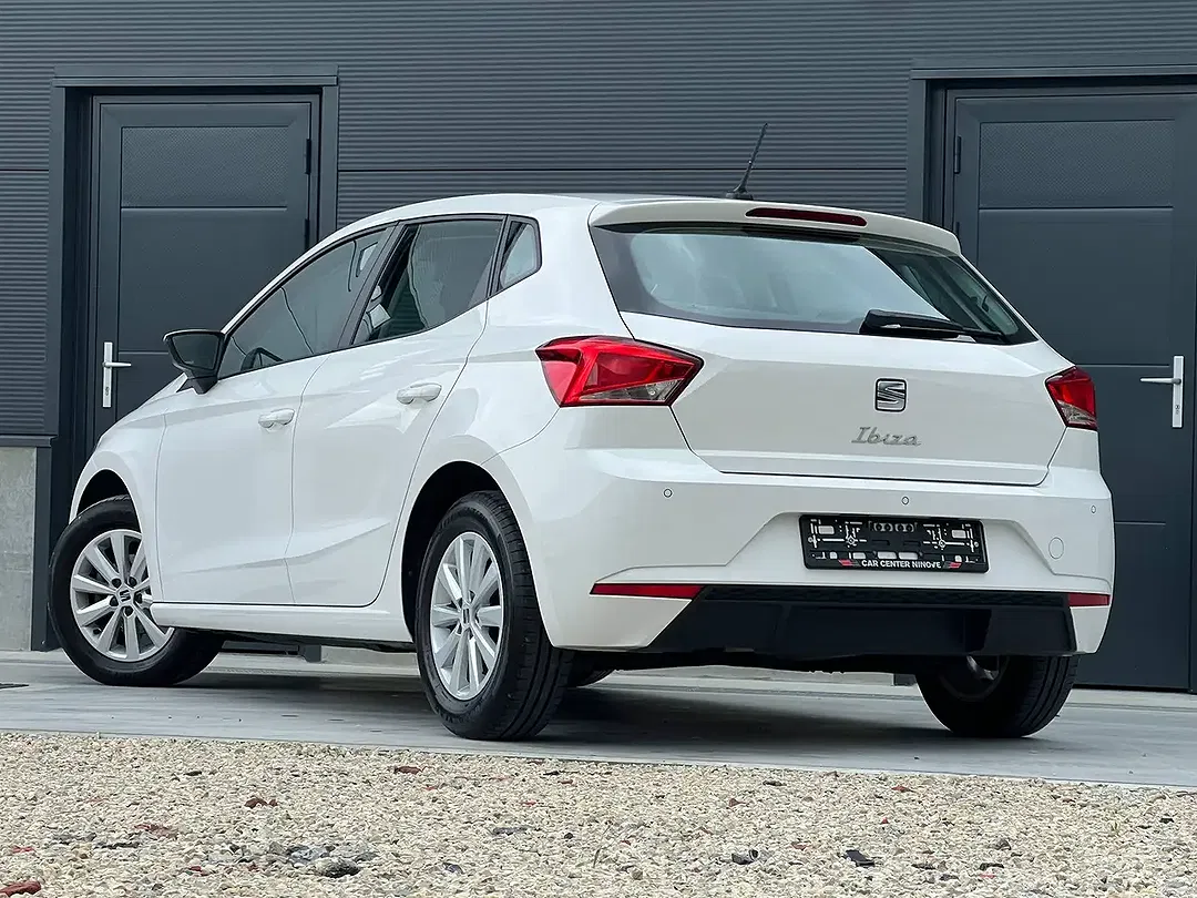 SEAT Ibiza - Thumbnail 6