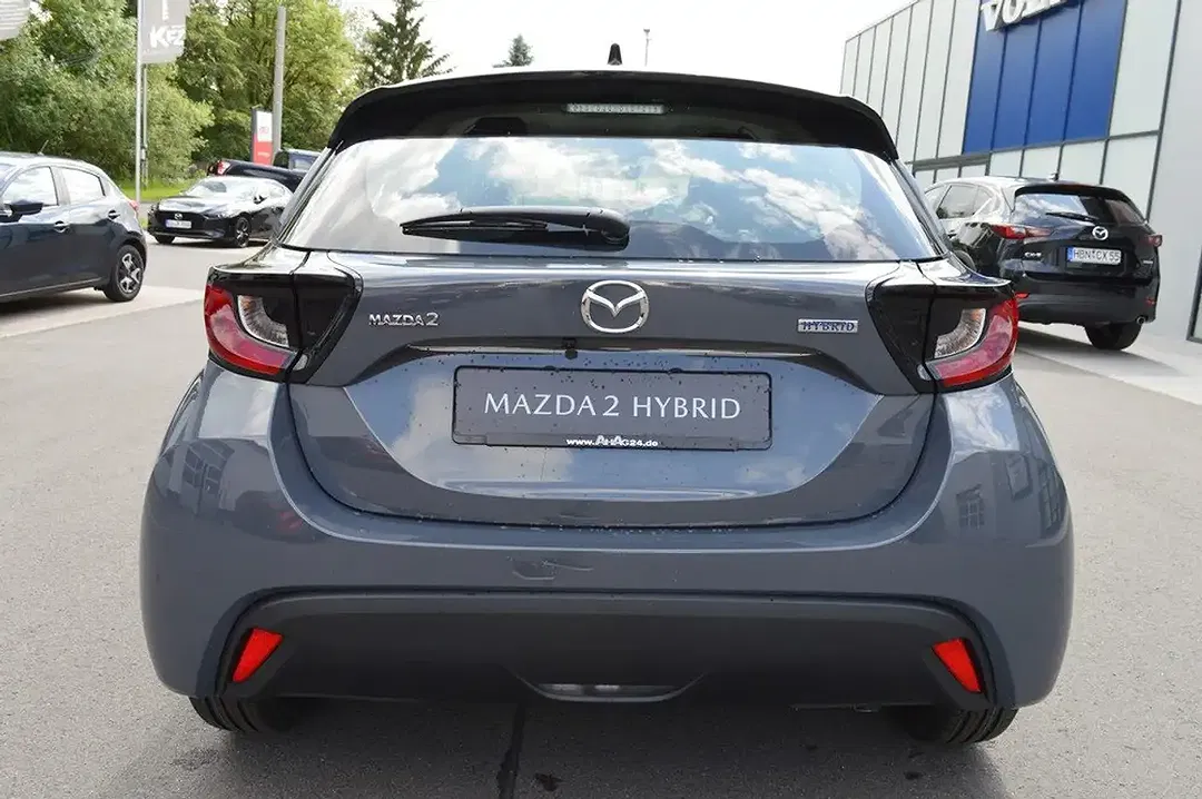 Mazda 2 - Thumbnail 8