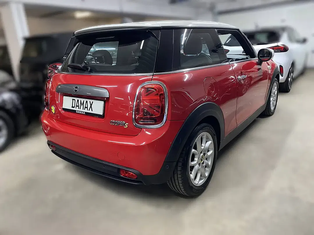 MINI Cooper SE - Thumbnail 4