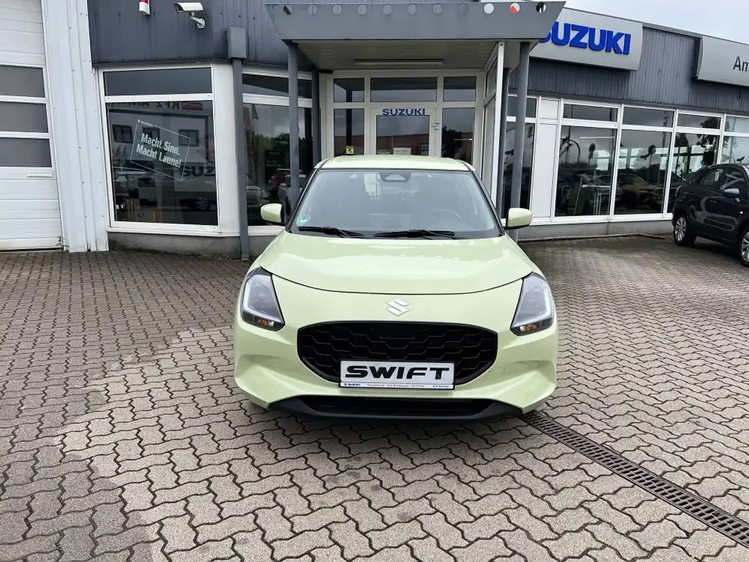 Suzuki Swift - Thumbnail 7