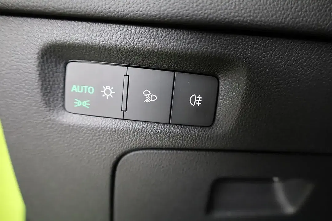 Skoda Octavia - Thumbnail 8