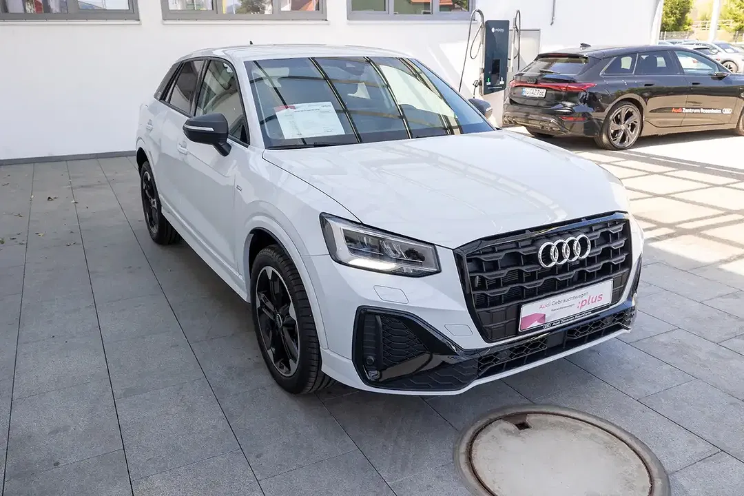 Audi Q2 - Thumbnail 8
