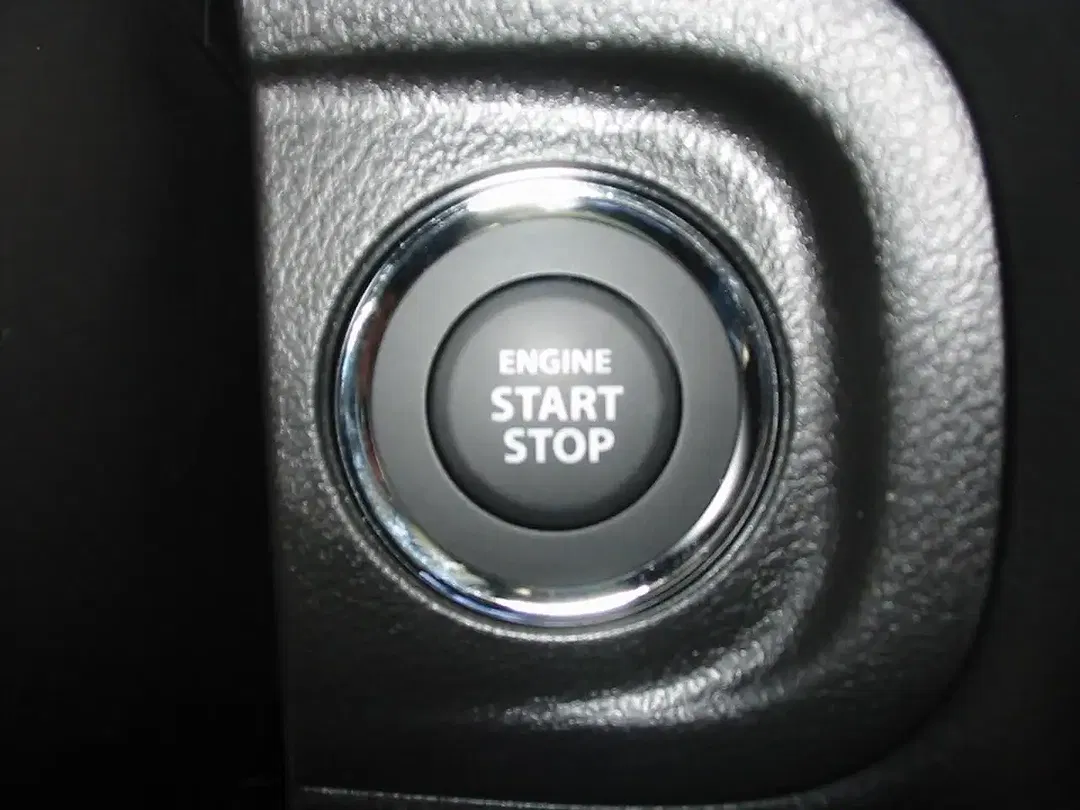 Suzuki Vitara - Thumbnail 18