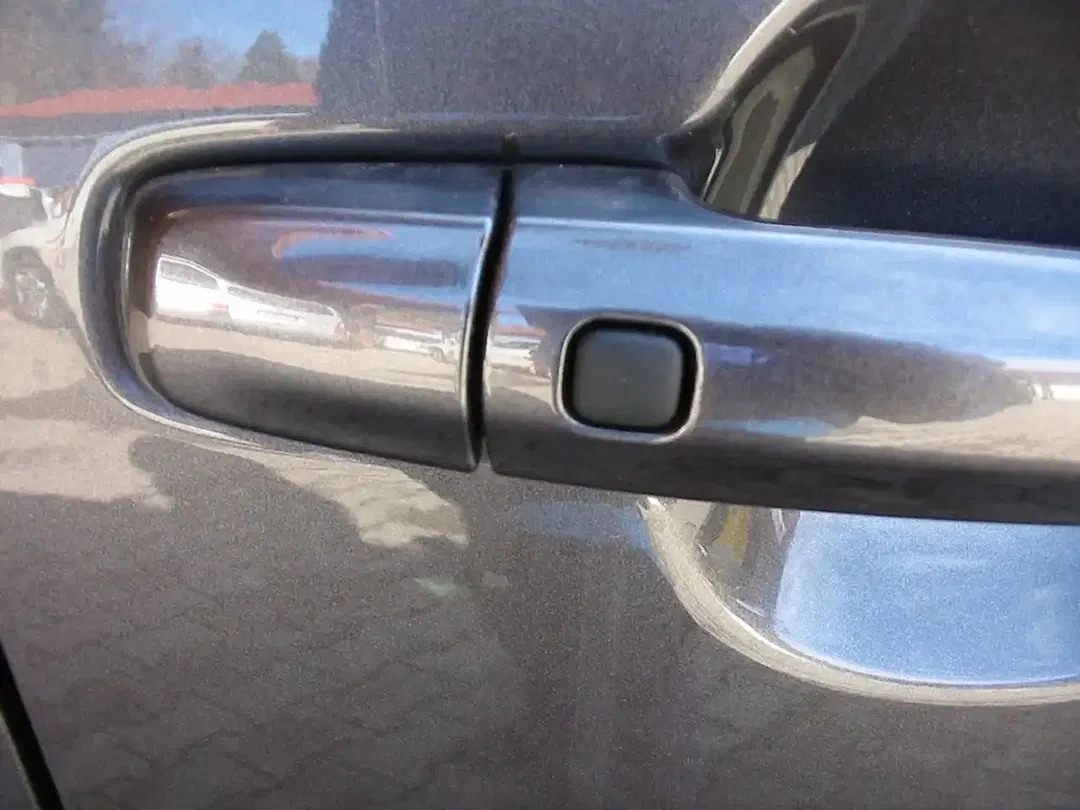Suzuki Vitara - Thumbnail 24
