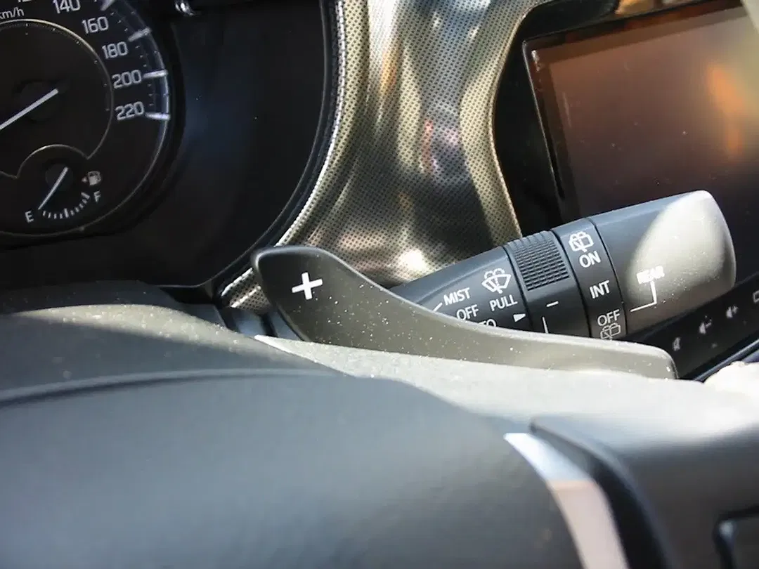 Suzuki Vitara - Thumbnail 27