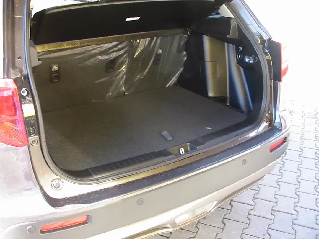 Suzuki Vitara - Thumbnail 29