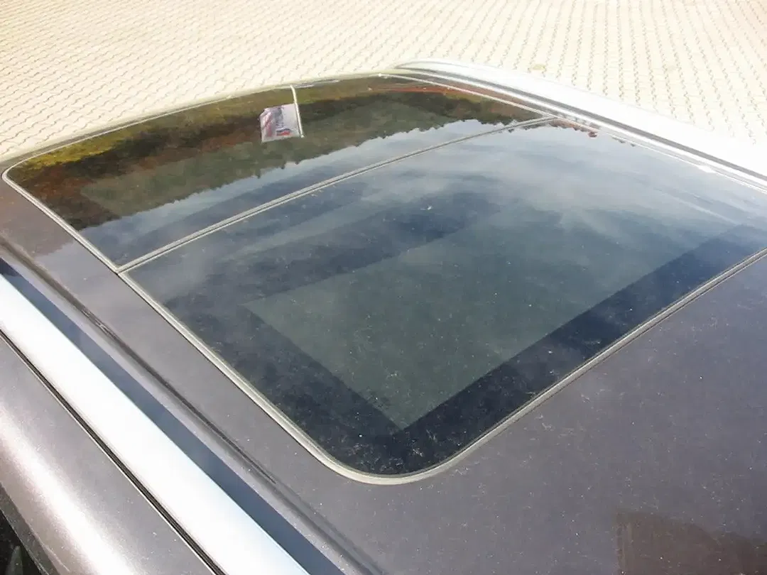 Suzuki Vitara - Thumbnail 3