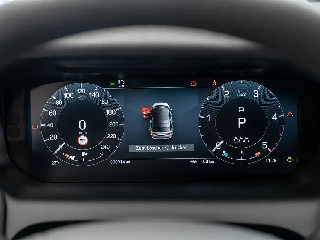 Land Rover Discovery Sport - Thumbnail 9