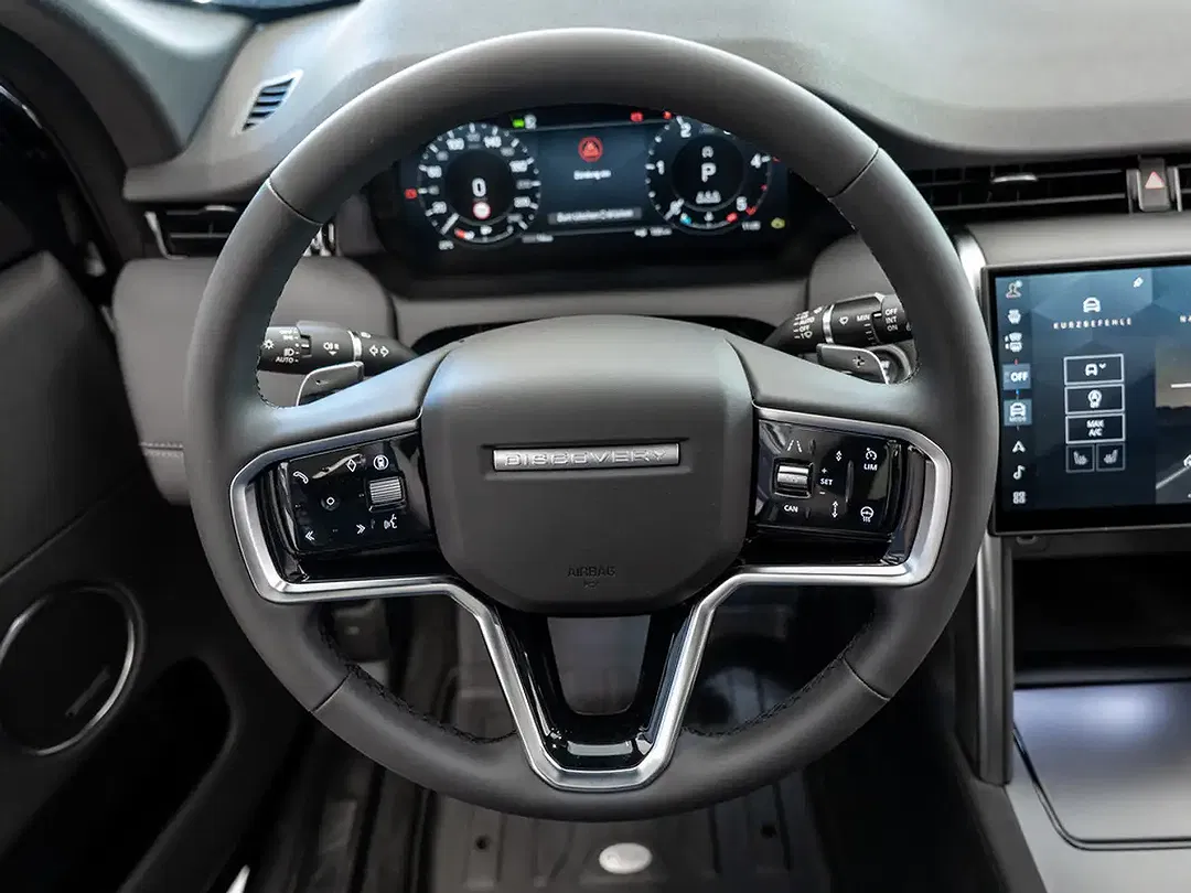 Land Rover Discovery Sport - Thumbnail 8