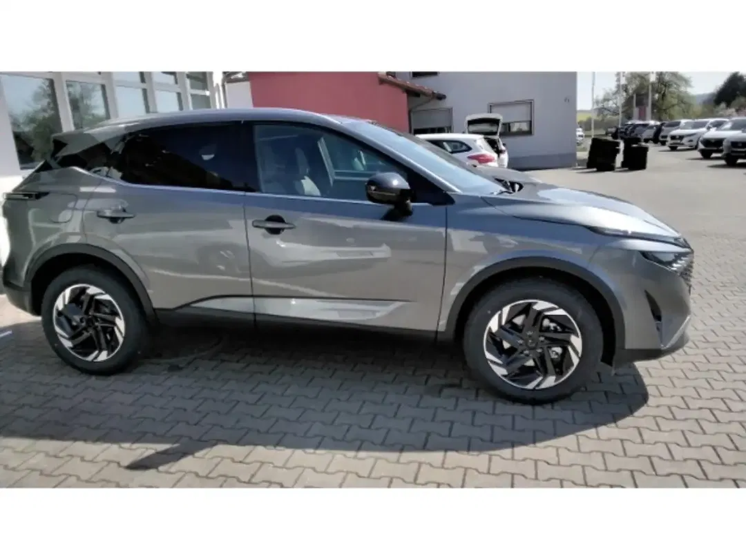 Nissan Qashqai - Thumbnail 5