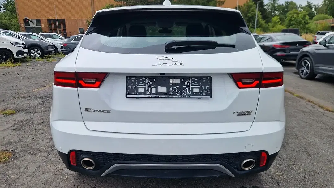 Jaguar E-Pace - Thumbnail 6