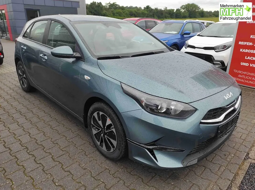 Kia Ceed / cee'd - Thumbnail 3