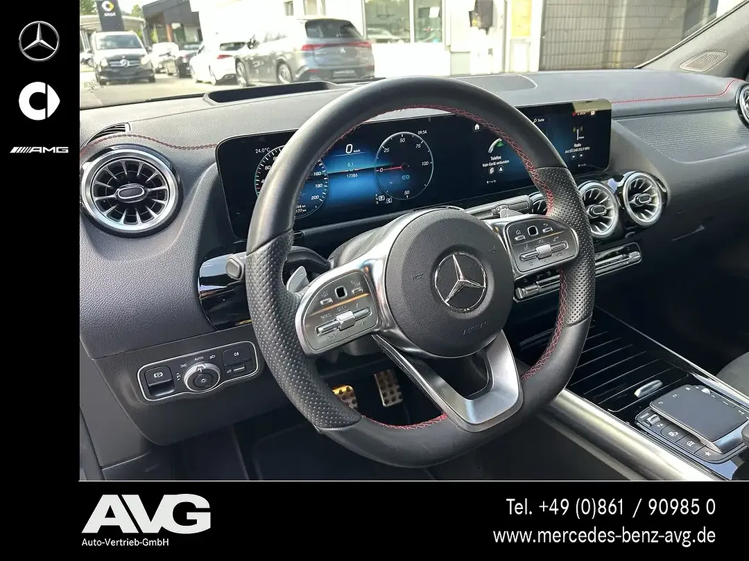 Mercedes-Benz EQA 350 - Thumbnail 11