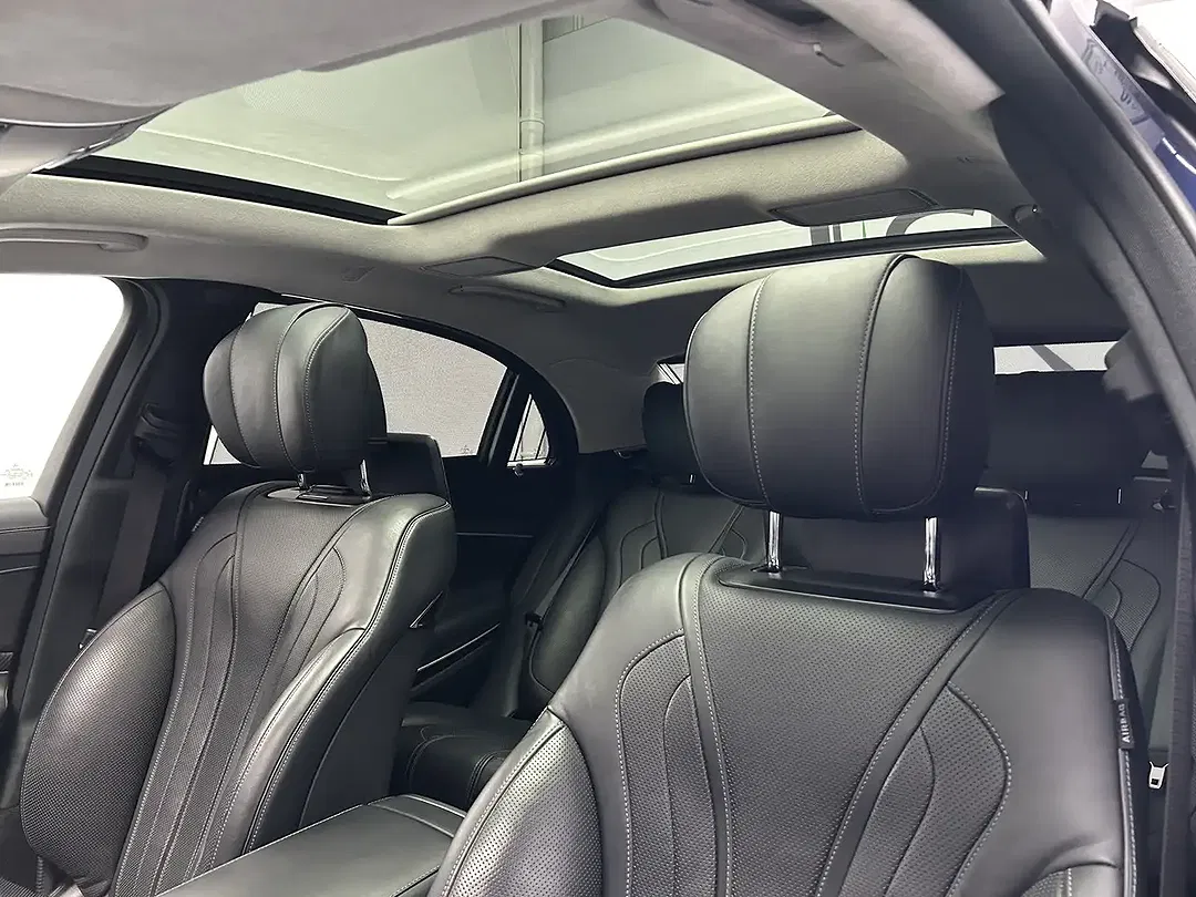 Mercedes-Benz S 560 - Thumbnail 11