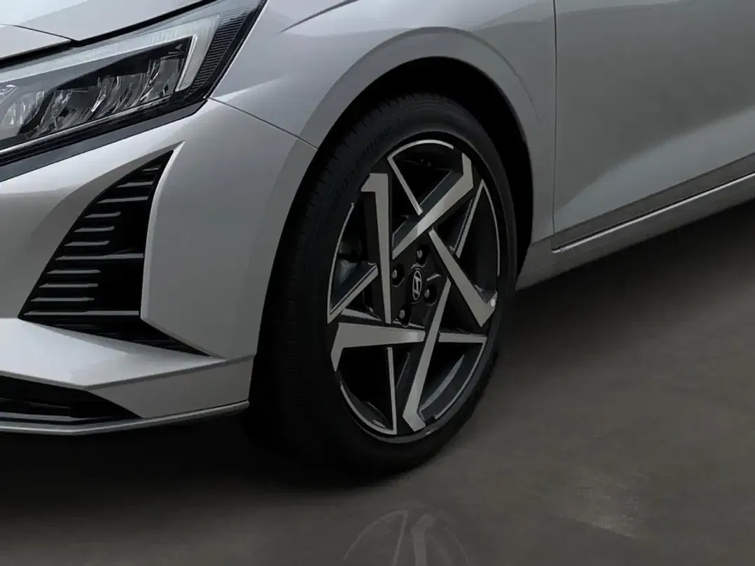Hyundai i20 - Thumbnail 6