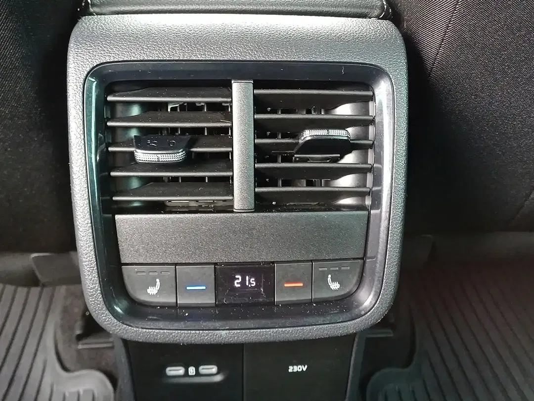 Skoda Octavia - Thumbnail 14
