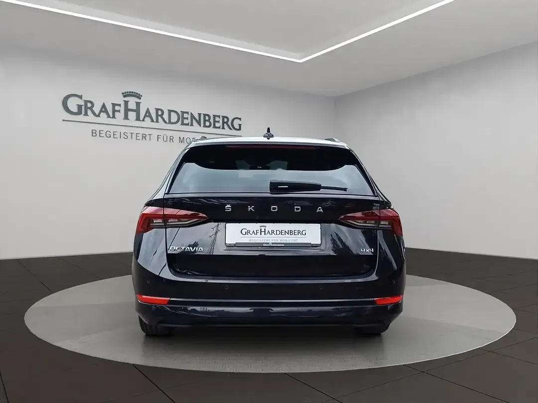 Skoda Octavia - Thumbnail 4