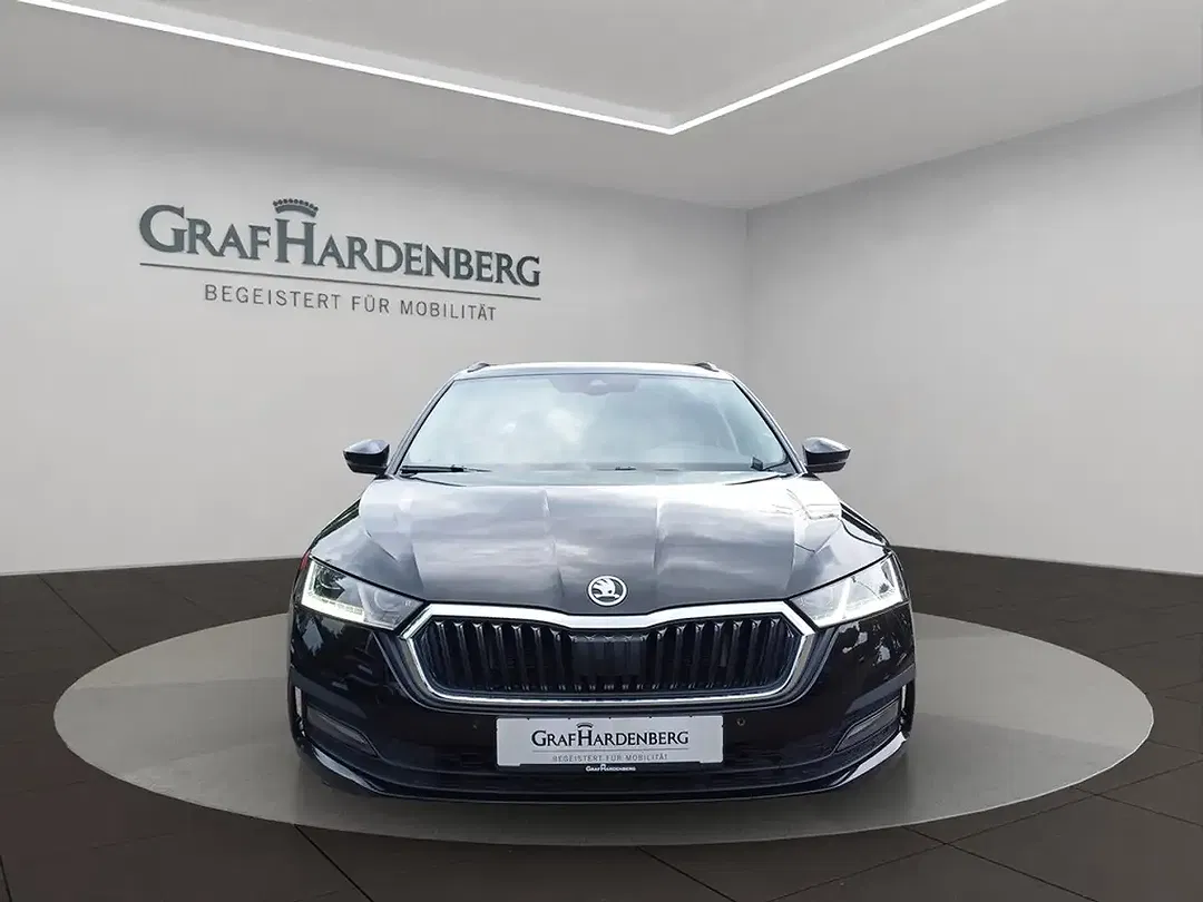 Skoda Octavia - Thumbnail 8
