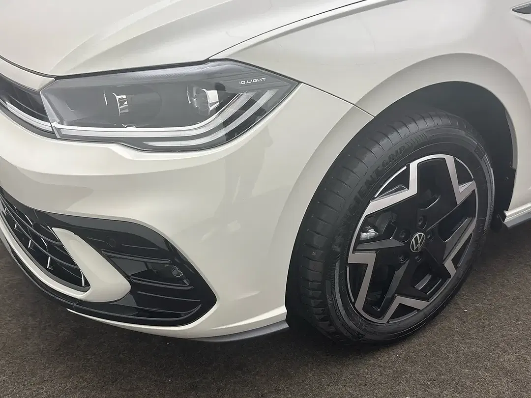 Volkswagen Polo - Thumbnail 5