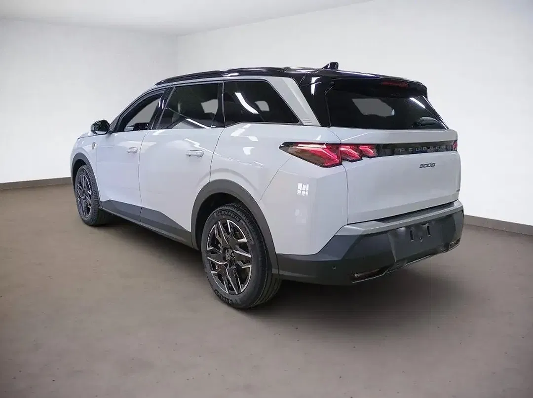 Peugeot 5008 - Thumbnail 6