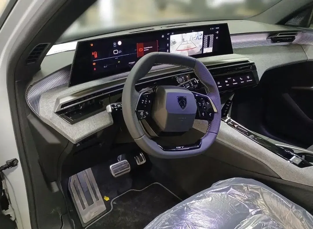 Peugeot 5008 - Thumbnail 9