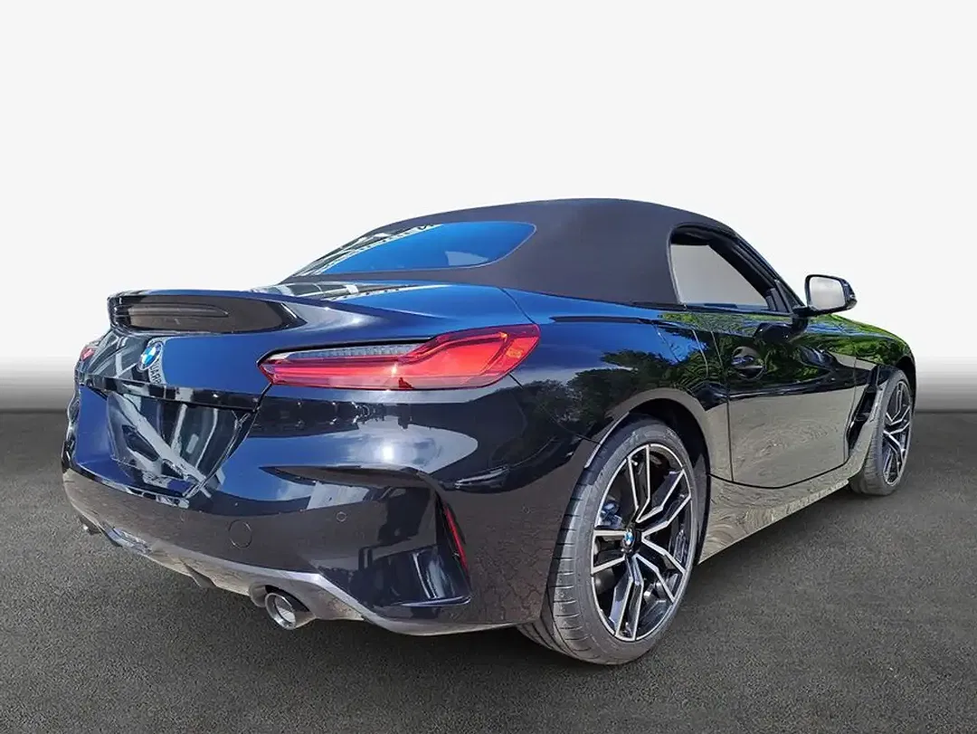 BMW Z4 - Thumbnail 2