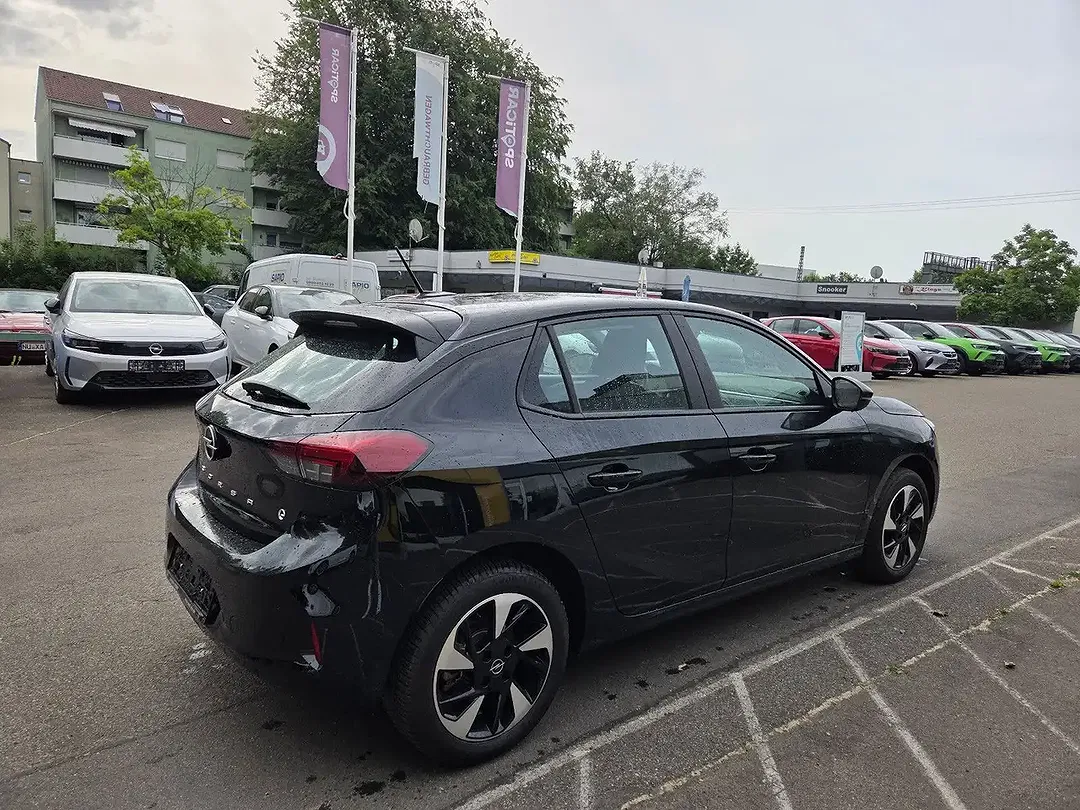 Opel Corsa - Thumbnail 3