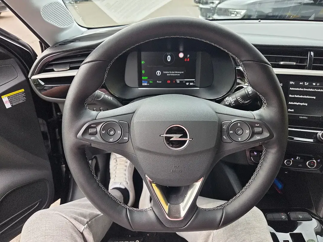 Opel Corsa - Thumbnail 8