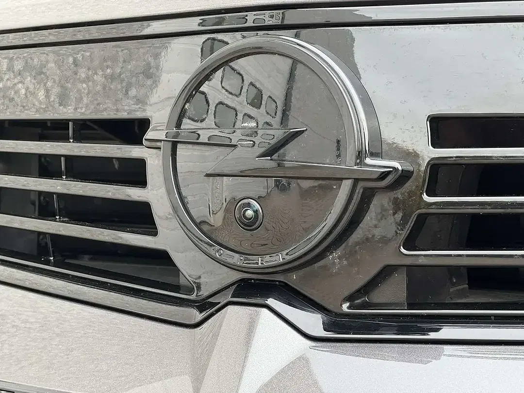 Opel Astra - Thumbnail 9