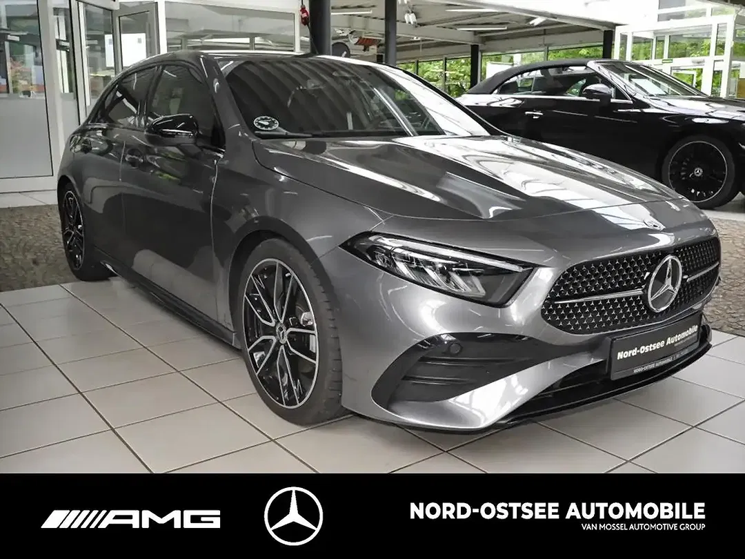 Mercedes-Benz A 200 - Thumbnail 3