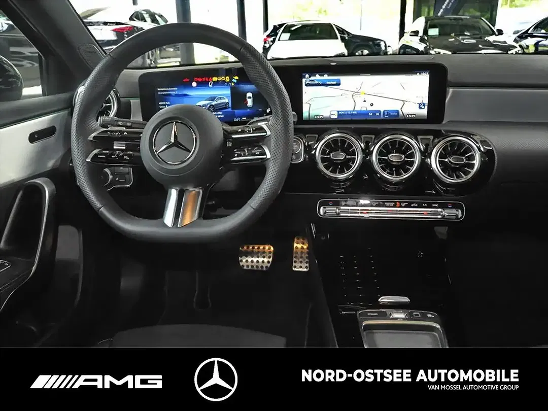 Mercedes-Benz A 200 - Thumbnail 8