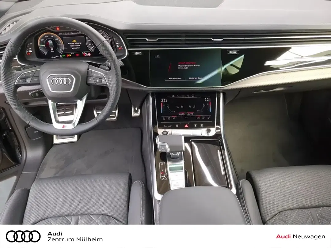 Audi Q8 - Thumbnail 5