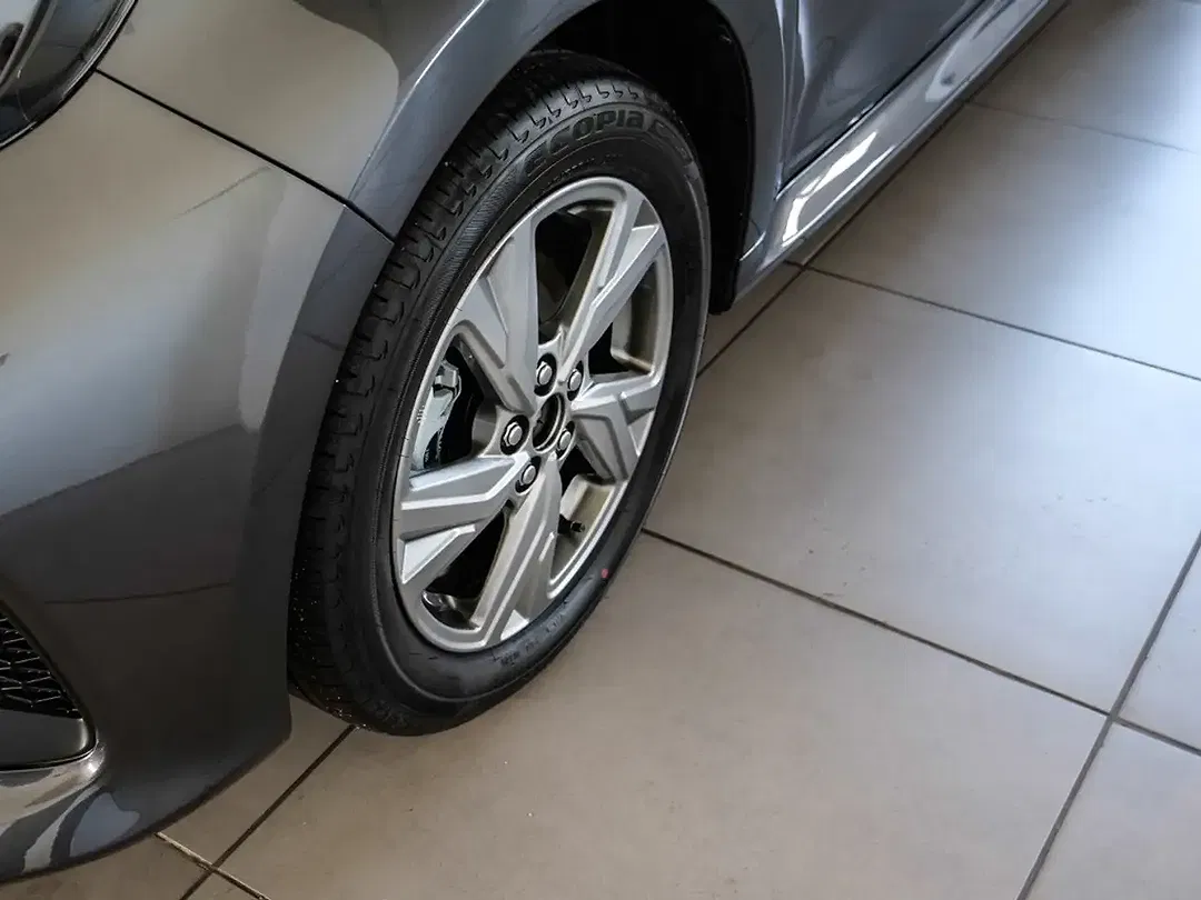 Mazda 2 - Thumbnail 3