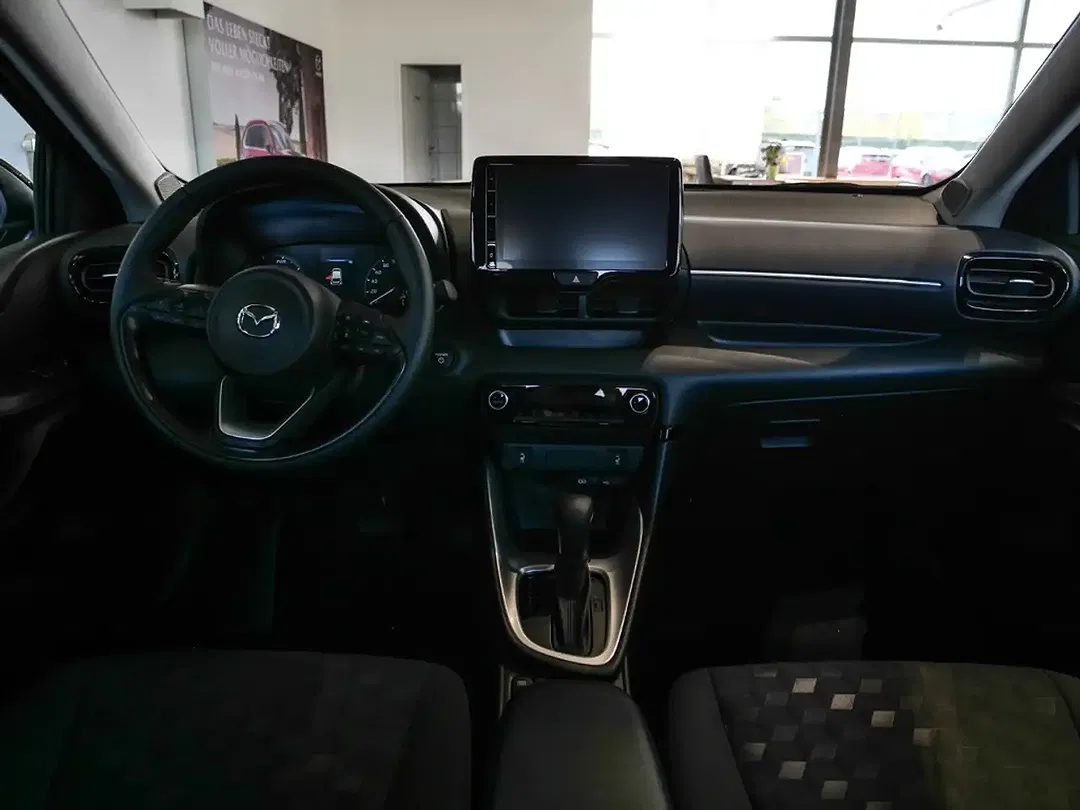 Mazda 2 - Thumbnail 9