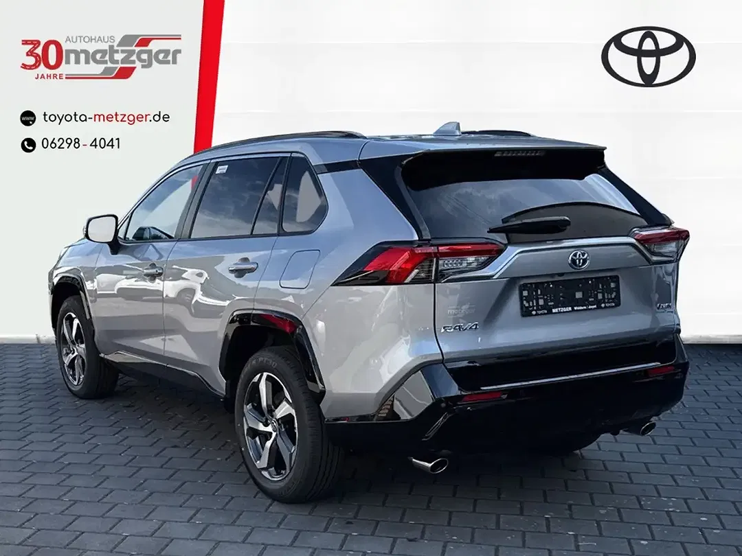 Toyota RAV 4 - Thumbnail 4