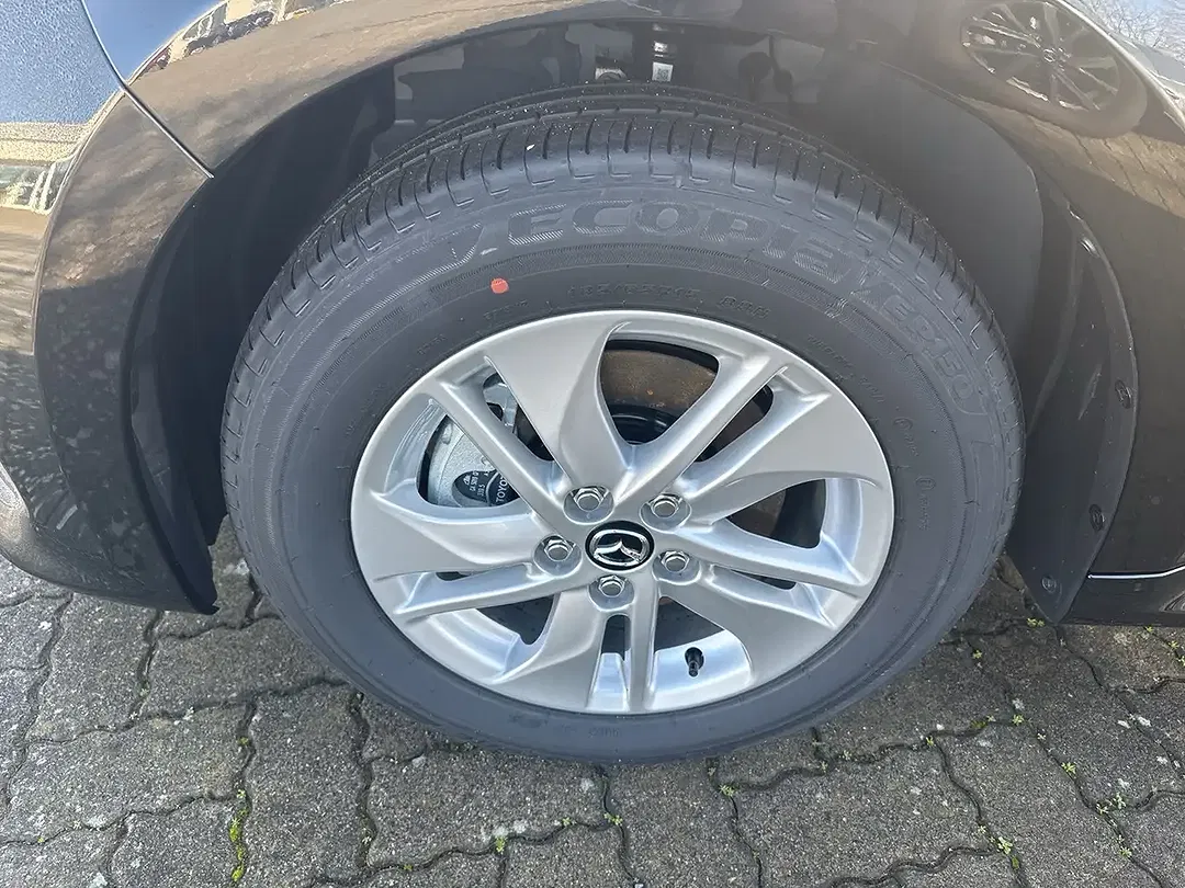 Mazda 2 - Thumbnail 11