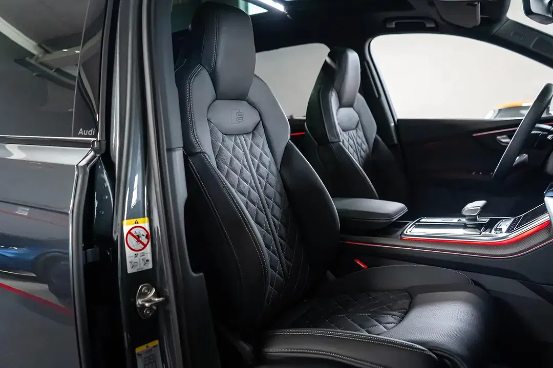 Audi Q7 - Thumbnail 19
